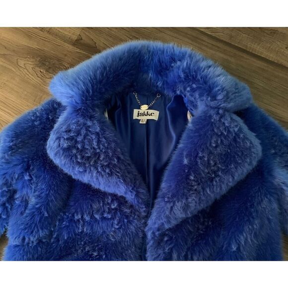 JAKKE Anthropologie 100% Fake Fur GRAPHIC Fuzzy BLUE Coat Jacket sz 2 - Picture 6 of 10